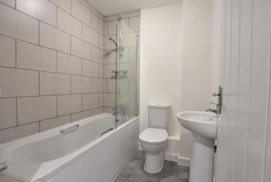 Didcot - Private Flat With Garden & Parking 07 Apartment Екстериор снимка